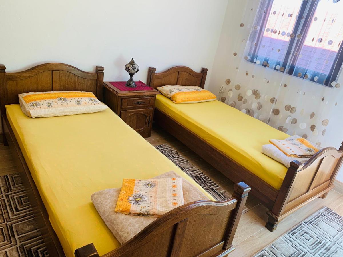 Gara 5 Apartment Котор Екстериор снимка